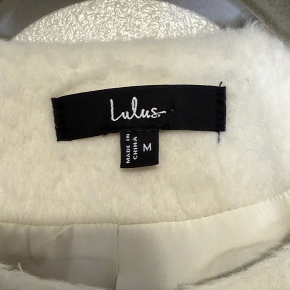 Lulu's Cream Teddy Cropped Button Jacket - Picture 2 of 6